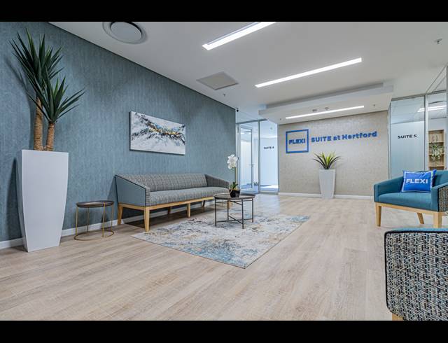 21M² SERVICED OFFICE TO LET IN VORNA VALLEY